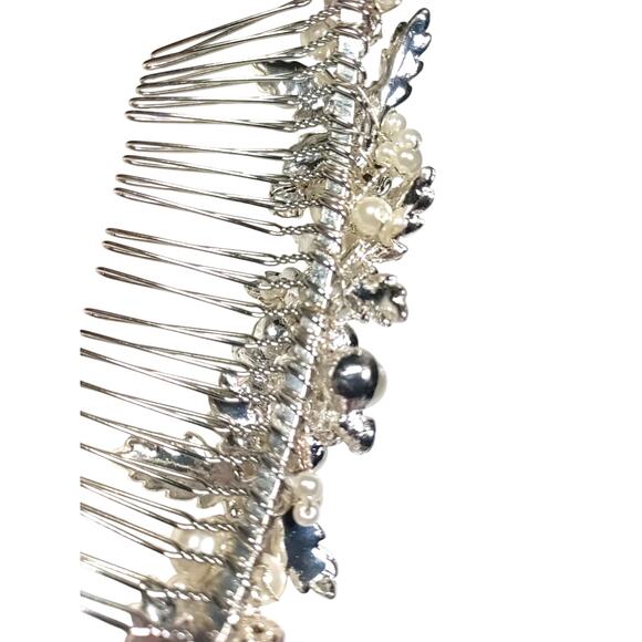 Hair Comb Silver Tone Faux Pearl Beads Rhinestone Floral... - Picture 7 of 8